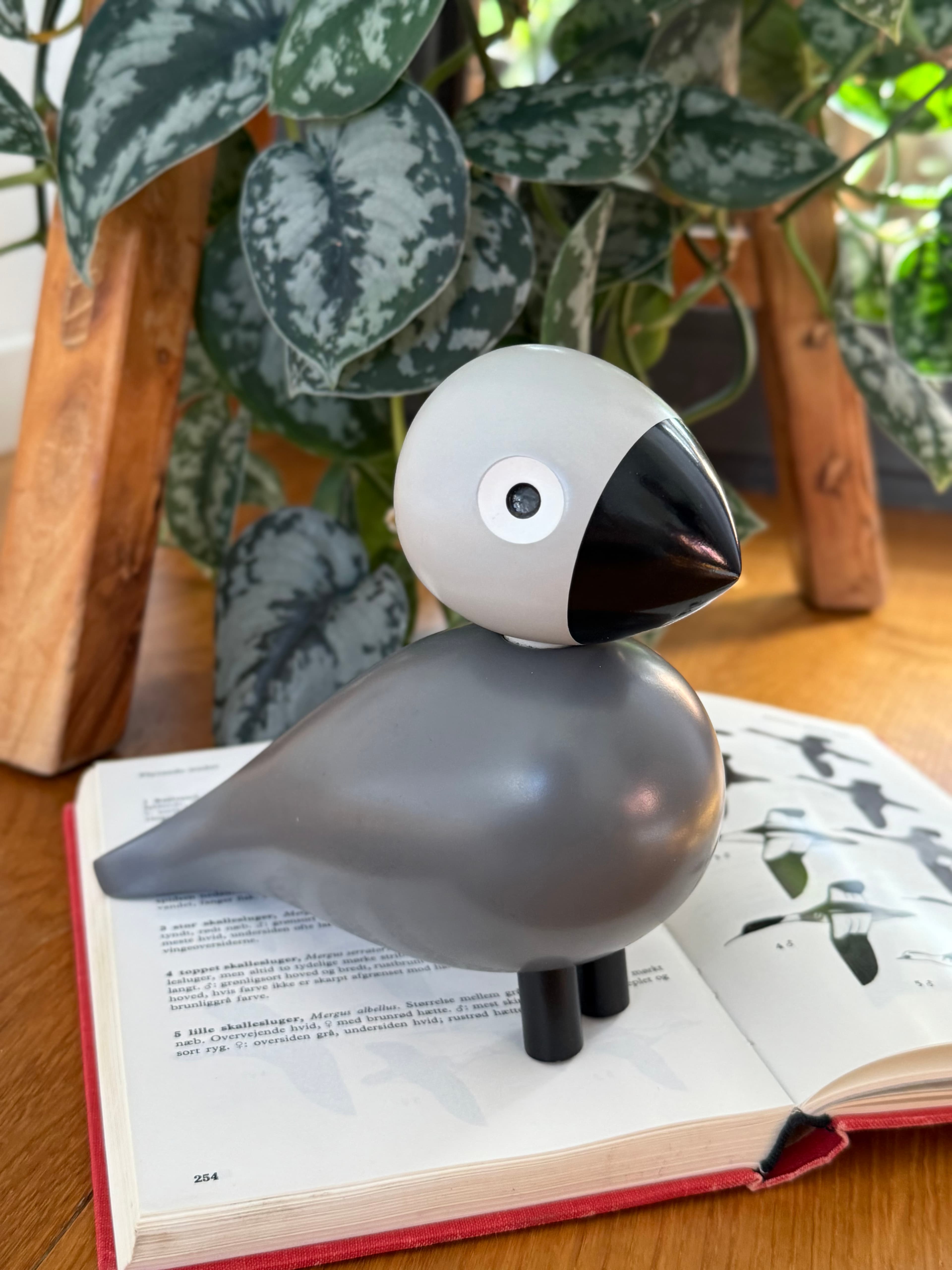 Mid century Scandinavian figurine - Ernst Songbird from Songbirds Series by Kay Bojesen, Denmark