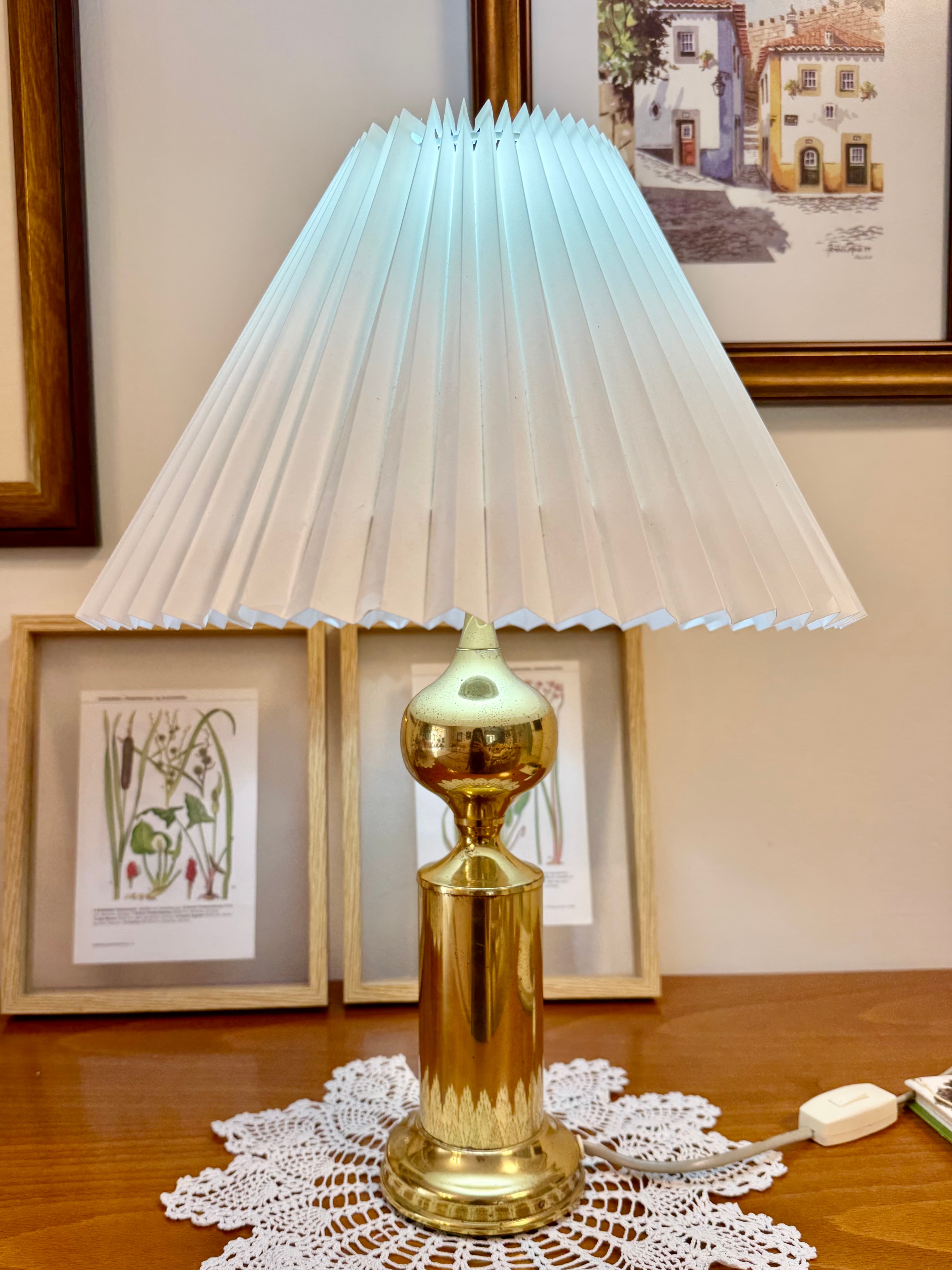 Mid century Danish lighting - Hollywood Regency (1960s)
