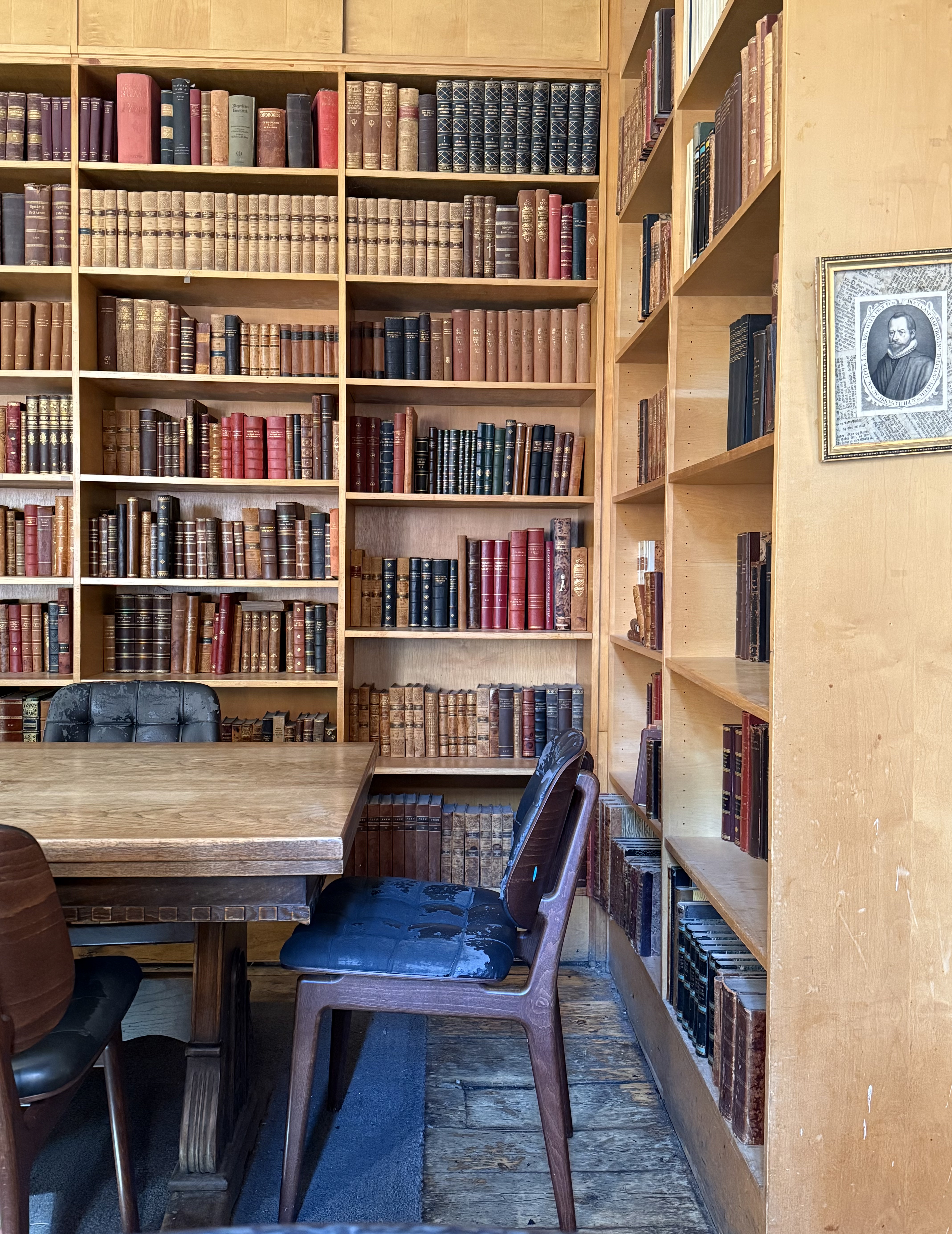 Research and writing services — אנתרופולוגית, מחקר תרבות ועיצוב דני